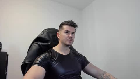 LeatherMaster online show from October 20, 7:12 am