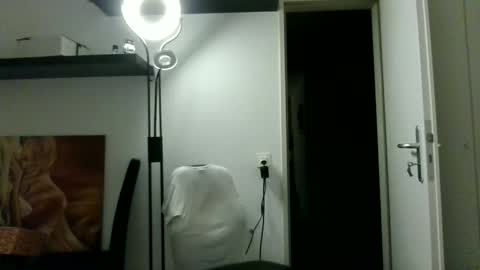 alphah_hunk online show from November 16, 6:32 pm