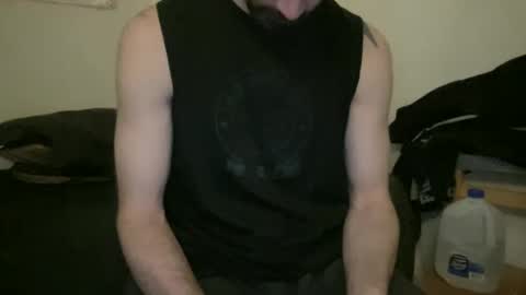 Snapshot of alphajosh chatting on March 5, 1:42 am alphajosh online show from March 5, 1:42 am