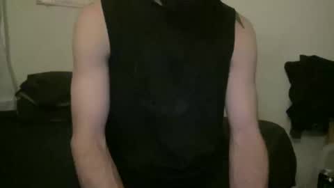 Snapshot of alphajosh chatting on January 10, 1:42 am alphajosh online show from January 10, 1:42 am