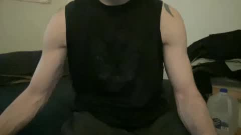 Snapshot of alphajosh chatting on February 23, 1:38 pm alphajosh online show from February 23, 1:38 pm