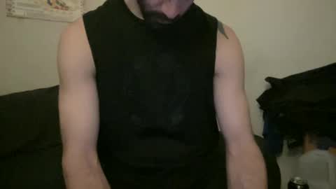 Snapshot of alphajosh chatting on December 18, 11:19 pm alphajosh online show from December 18, 11:19 pm