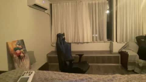 AlphAndre online show from January 28, 5:46 pm