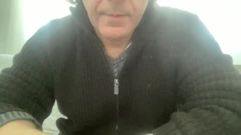 AlphAndre online show from December 18, 7:58 am