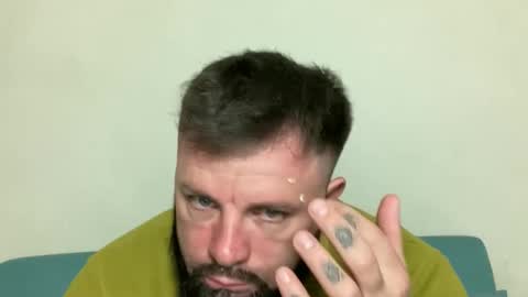 Snapshot of alphasparks chatting on September 30, 2:40 am Jhonny online show from September 30, 2:40 am