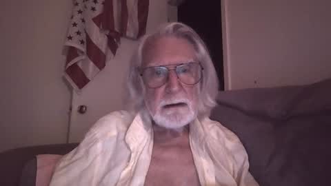 AlphaUniform online show from August 1, 7:07 am