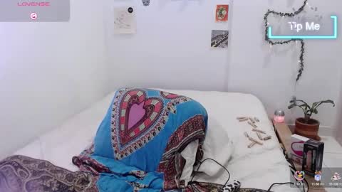 Amad Passer x guests   Independent model online show from January 31, 9:48 pm