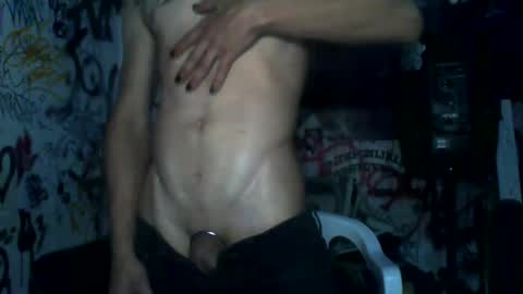 Snapshot of ambicion666 chatting on October 25, 6:04 am ambicion666 online show from October 25, 6:04 am