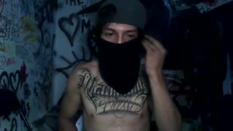 Snapshot of ambicion666 chatting on October 16, 8:33 am ambicion666 online show from October 16, 8:33 am