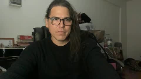 amo_s online show from April 18, 8:49 am