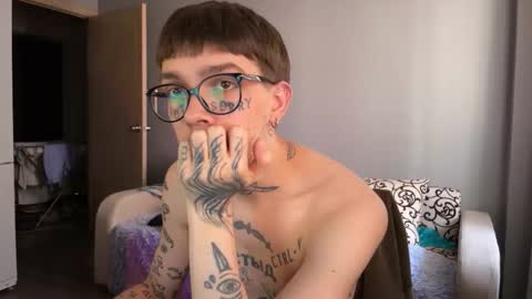 simon online show from September 12, 10:59 am