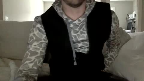 Andees222 online show from December 31, 4:25 pm