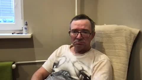 Snapshot of andreass60 chatting on January 31, 7:07 am andreass60 online show from January 31, 7:07 am