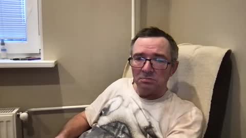 Snapshot of andreass60 chatting on February 5, 7:07 am andreass60 online show from February 5, 7:07 am