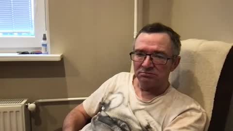 Snapshot of andreass60 chatting on February 7, 7:29 am andreass60 online show from February 7, 7:29 am