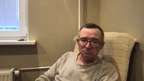 Snapshot of andreass60 chatting on January 8, 7:34 am andreass60 online show from January 8, 7:34 am