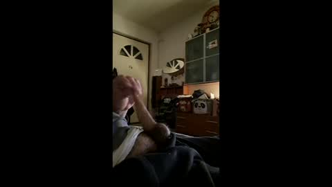 Andre online show from April 3, 8:27 pm