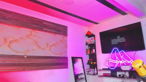 andrees_s online show from November 8, 12:03 am