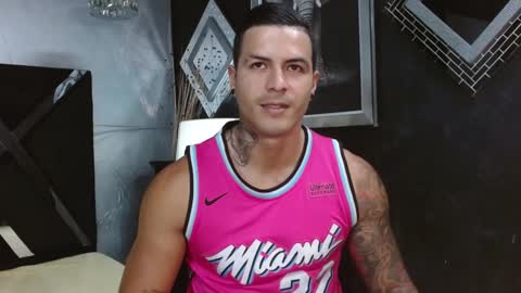 insta andres clark  online show from January 25, 11:22 pm