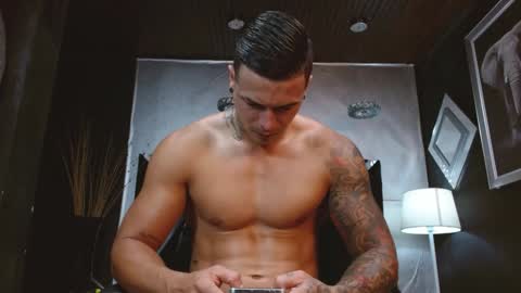 insta andres clark  online show from December 12, 5:59 pm