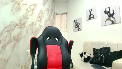 andres_stud online show from January 10, 12:53 pm