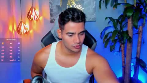 Snapshot of andresfiit chatting on October 25, 4:03 am Andres online show from October 25, 4:03 am