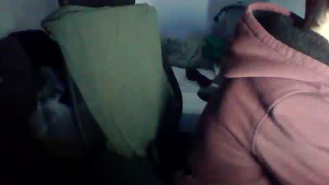 andresse_lat online show from April 12, 8:16 am