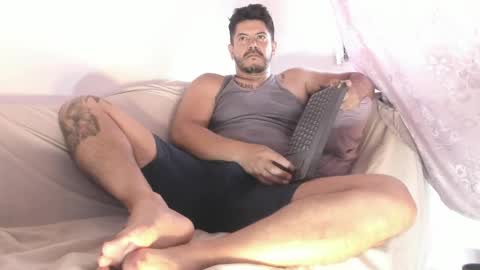 Andres online show from April 16, 9:26 pm