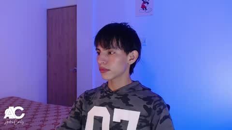 Andrew Courtz online show from April 21, 5:41 pm