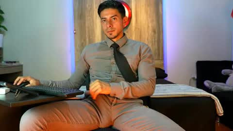 Andrew online show from March 6, 1:35 am