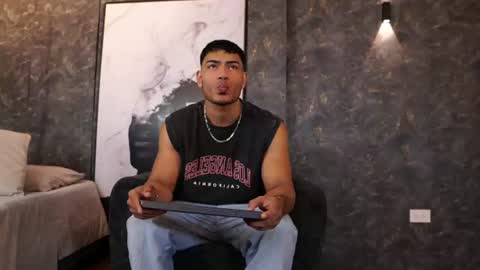 Andrew online show from July 7, 12:31 pm
