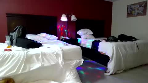 Snapshot of andrewgennie chatting on January 12, 6:38 pm andrewgennie online show from January 12, 6:38 pm