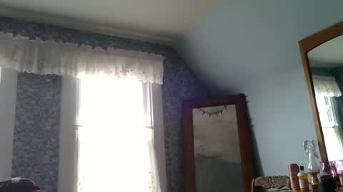 Snapshot of andrewgennie chatting on December 7, 6:26 pm andrewgennie online show from December 7, 6:26 pm