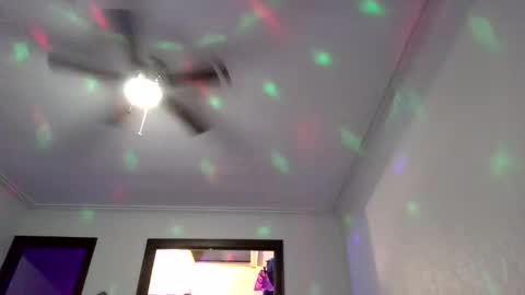 andrewgennie online show from November 18, 6:28 am