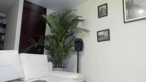 Andrew Johnson online show from February 15, 2:37 am