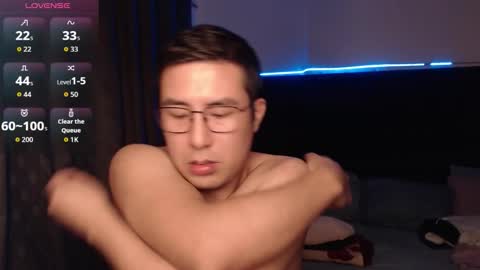 andrewmhilton_ online show from December 1, 6:05 am