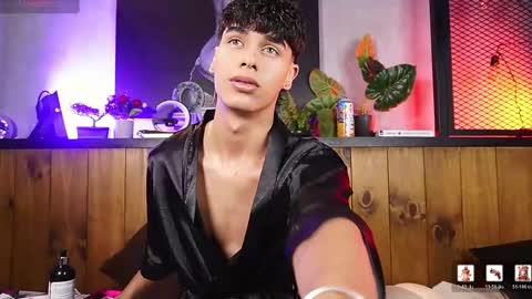 AndreWortix online show from June 2, 4:57 am