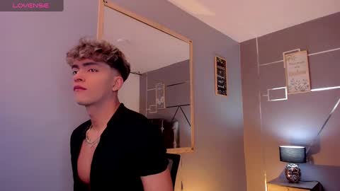 Snapshot of andrius_24 chatting on January 13, 12:13 pm      online show from January 13, 12:13 pm