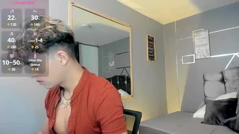 Snapshot of andrius_24 chatting on January 22, 12:49 pm      online show from January 22, 12:49 pm