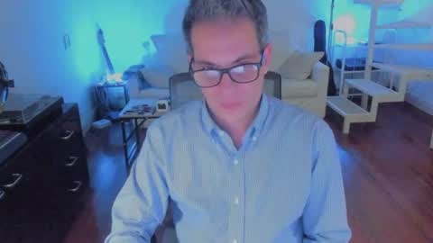 Andrew online show from July 17, 5:03 am