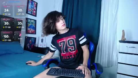 andy online show from June 2, 11:39 pm