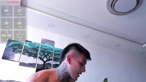 Snapshot of angeel_d035 chatting on December 20, 7:50 pm Angel online show from December 20, 7:50 pm