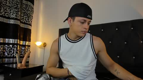 Angel Cuervo online show from January 11, 12:40 pm