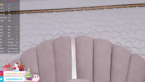 ngel Esteban  online show from December 3, 3:40 am