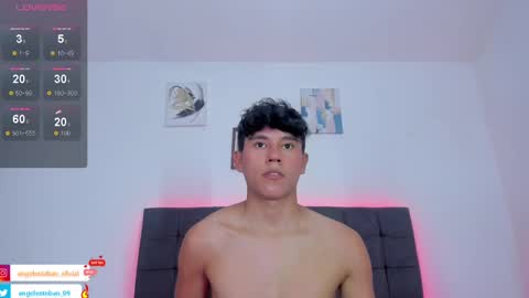 ngel Esteban  online show from October 1, 6:06 am