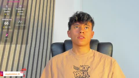 ngel Esteban  online show from April 14, 12:00 am