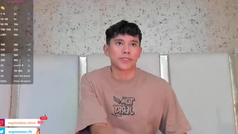 ngel Esteban  online show from February 18, 3:53 am