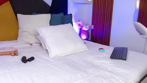 Angel online show from April 7, 4:23 am