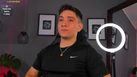 angelbell19 online show from February 19, 9:47 pm