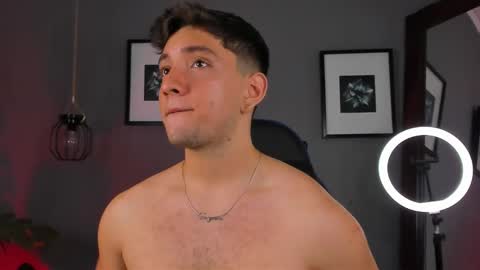 angelbell19 online show from March 12, 11:54 pm